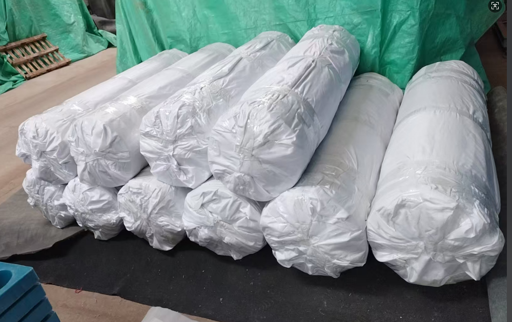 Últimos blogs de la empresa sobre Hoja de formulario de silicona roja