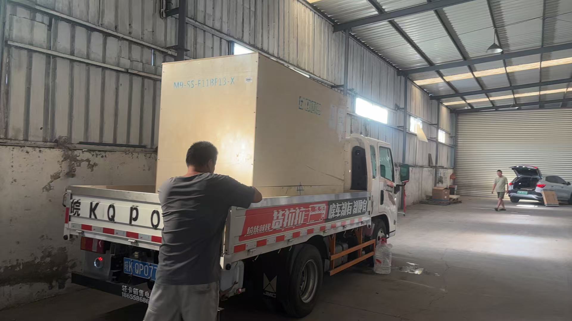 Últimos blogs de la empresa sobre Máquina de coser para fábrica textil.