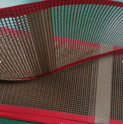 comprar PTFE común Bullnose Mesh Conveyor Belt Heat Resistant online manufacture