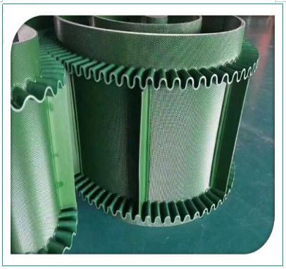 Cinturón transportador plano de PVC verde de costado lateral de diferente color