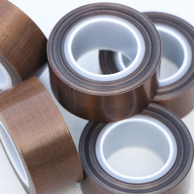 El  adhesivo PTFE cubrió la tela de la fibra de vidrio con resistente de alta temperatura